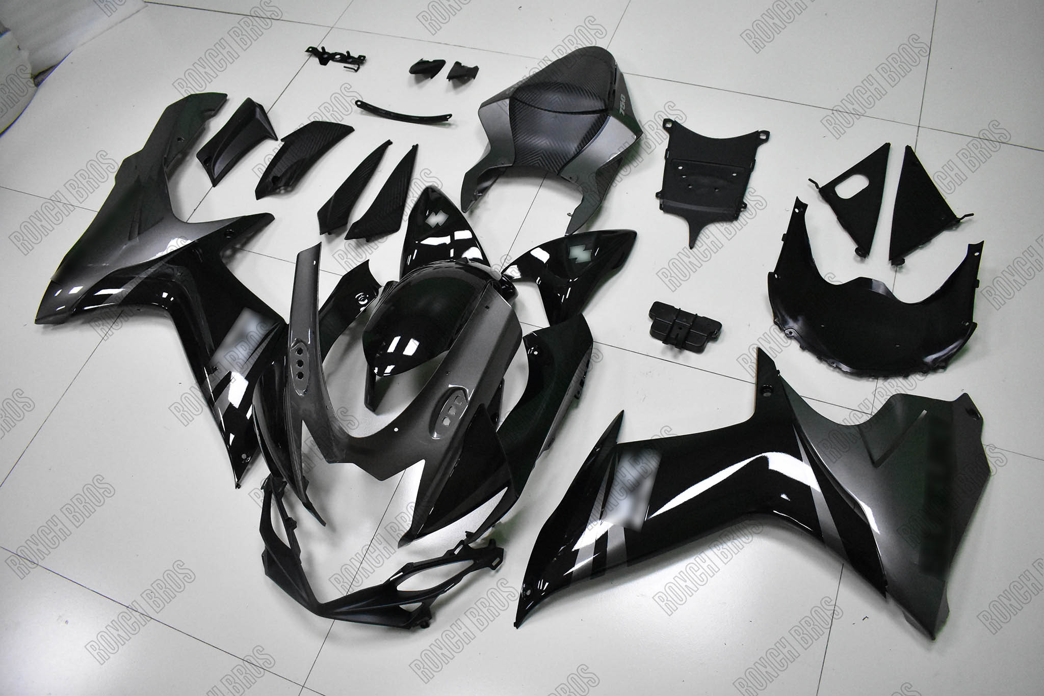 20112024 GSXR600/750 Fairing Kits 35 Off Ronch Bros